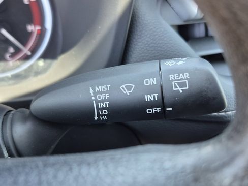 Certified 2024 Toyota RAV4 LE AWD/4WD image 34