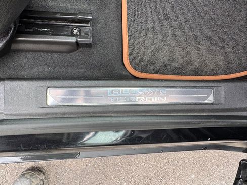 Used 2017 GMC Acadia SLE w/ Driver Alert Package I image 36