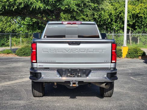 Certified 2025 Chevrolet Silverado 2500 LTZ w/ LTZ Convenience Package AWD/4WD image 6