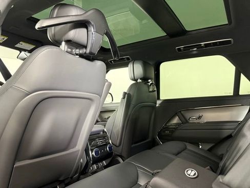New 2026 Land Rover Range Rover Sport SE AWD/4WD image 25