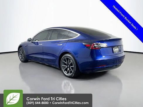 Used 2018 Tesla Model 3 Long Range image 11