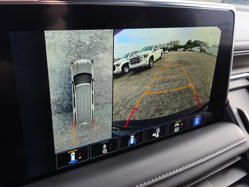 Used 2024 Chevrolet Tahoe LT w/ Luxury Package image 22