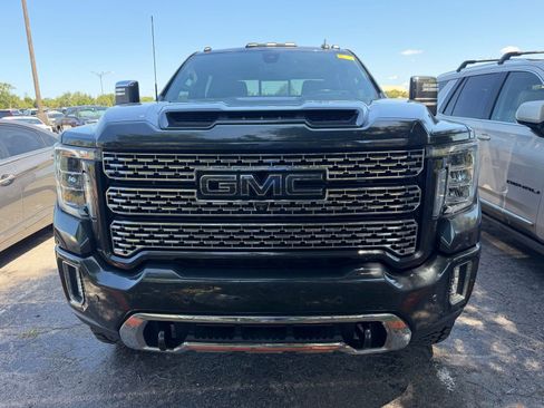 Used 2021 GMC Sierra 2500 Denali w/ Denali Ultimate Package AWD/4WD image 2