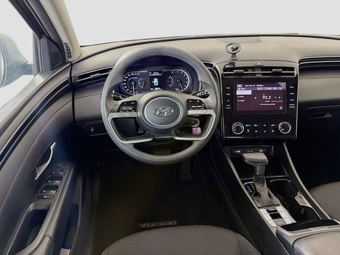 Used 2023 Hyundai Tucson SE image 22