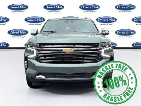 Used 2023 Chevrolet Suburban Premier image 2