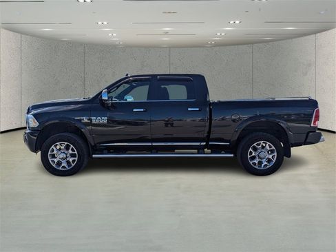 Used 2017 RAM 2500 Limited image 6