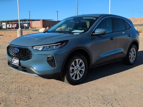 Used 2024 Ford Escape Active w/ Tech Pack #2 image 8