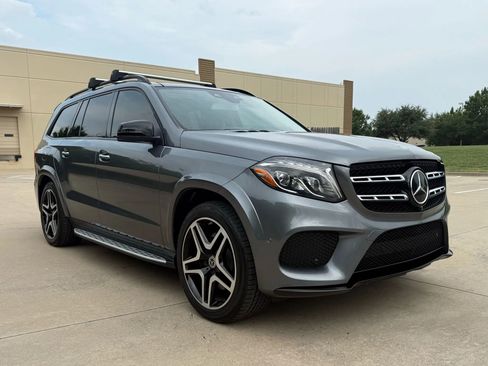 Used 2018 Mercedes-Benz GLS 550 4MATIC w/ Driver Assistance Package image 8
