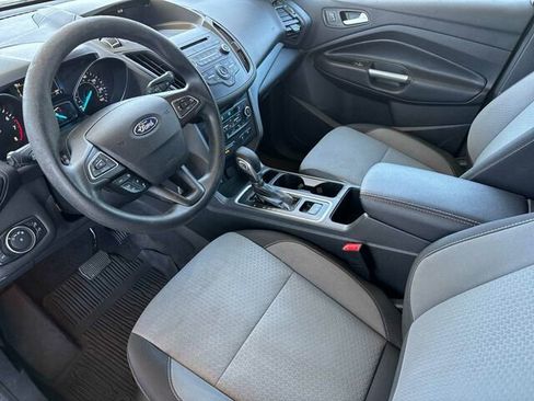 Used 2018 Ford Escape SE w/ Ford Safe & Smart Package image 11