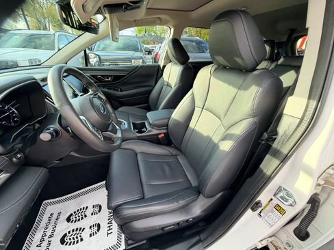 Used 2024 Subaru Outback Limited image 12