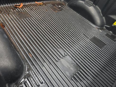 Used 2023 Ford F150 XLT w/ XTR Package image 16