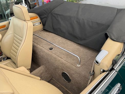 Used 1991 Jaguar XJS V12 Convertible image 27
