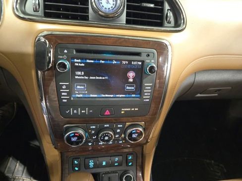 Used 2016 Buick Enclave Leather AWD/4WD image 14