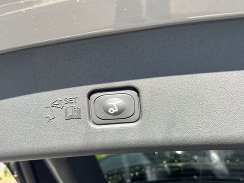 New 2026 Lincoln Nautilus Reserve image 16