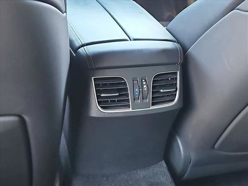Used 2018 Genesis G80 3.3T Sport AWD/4WD image 17