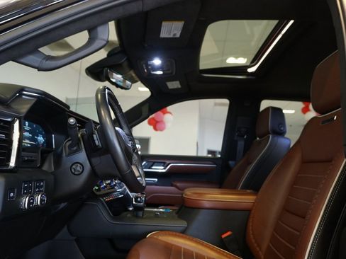 Certified 2024 GMC Sierra 1500 Denali Ultimate image 29