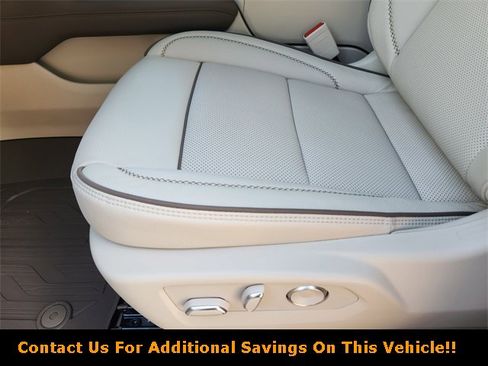 New 2026 GMC Yukon Denali w/ LPO, Floor Liner Package image 18