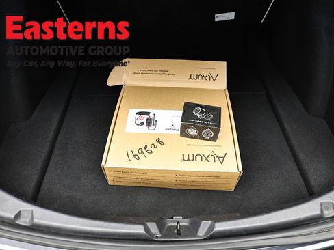 Used 2018 Tesla Model 3 Long Range image 9