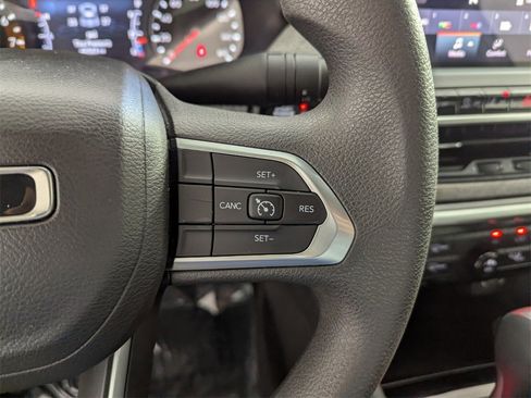 Certified 2023 Jeep Compass Sport image 21