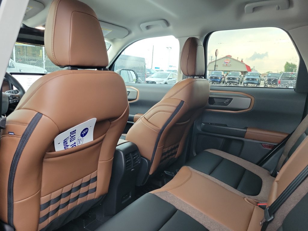 New 2026 Ford Bronco Sport Outer Banks w/ Outer Banks Tech Package+ AWD/4WD image 16