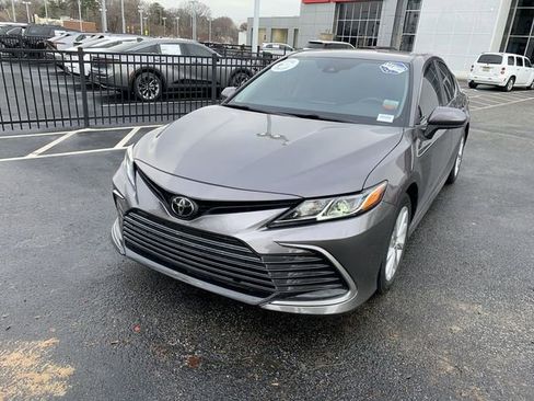 Certified 2023 Toyota Camry LE image 4