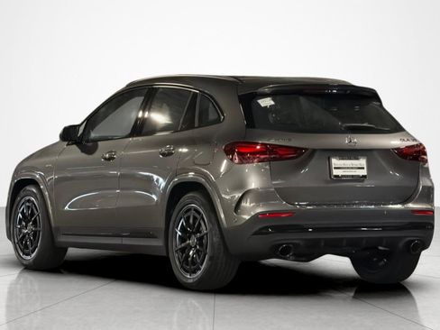 New 2026 Mercedes-Benz GLA 35 AMG 4MATIC image 3