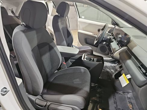 New 2026 Hyundai Ioniq 5 SE image 10