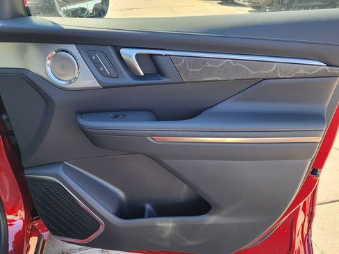 New 2026 Buick Enclave Avenir image 39