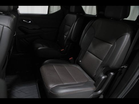 Certified 2023 Chevrolet Traverse High Country w/ LPO, Floor Liner Package image 21