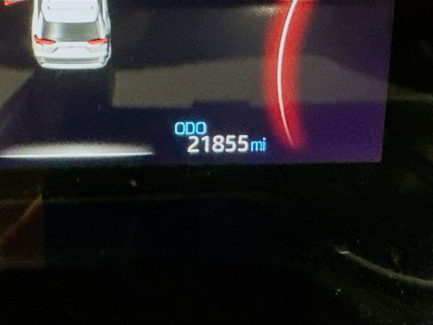 Used 2025 Toyota RAV4 LE image 18