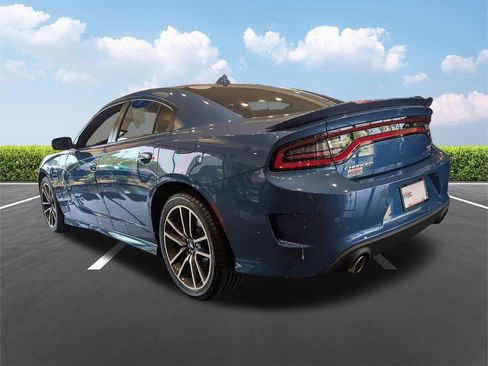 Used 2020 Dodge Charger R/T w/ Plus Group RWD image 6
