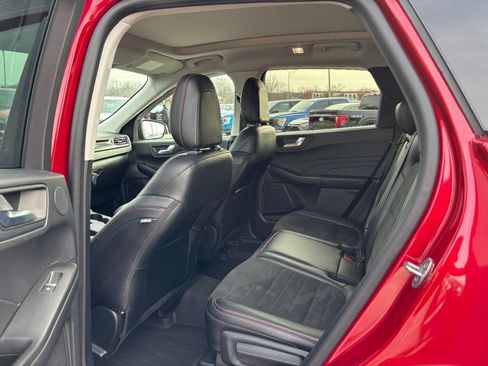 Used 2022 Ford Escape SEL w/ SEL Stealth AWD Package image 12