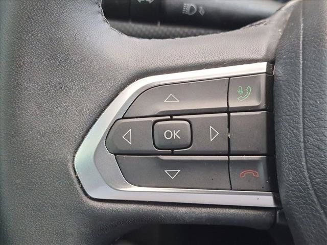Used 2024 Jeep Compass Latitude w/ Altitude Special Edition AWD/4WD image 13