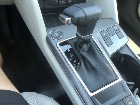 New 2026 Kia Sportage EX image 19