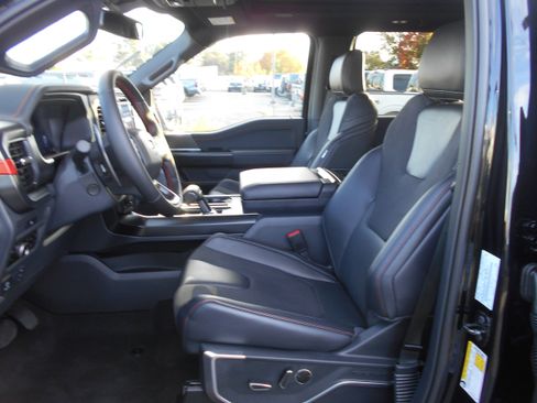 Used 2025 Ford F150 Raptor image 3