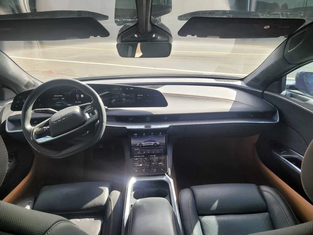 Used 2023 Lucid Air Touring AWD/4WD image 23