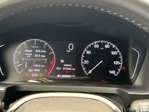 Used 2025 Honda Pilot EX-L image 17