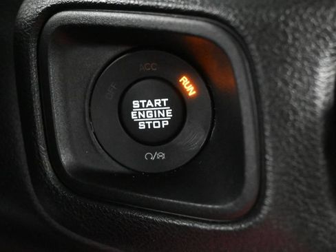 Used 2024 Jeep Wrangler Unlimited Sport AWD/4WD image 23
