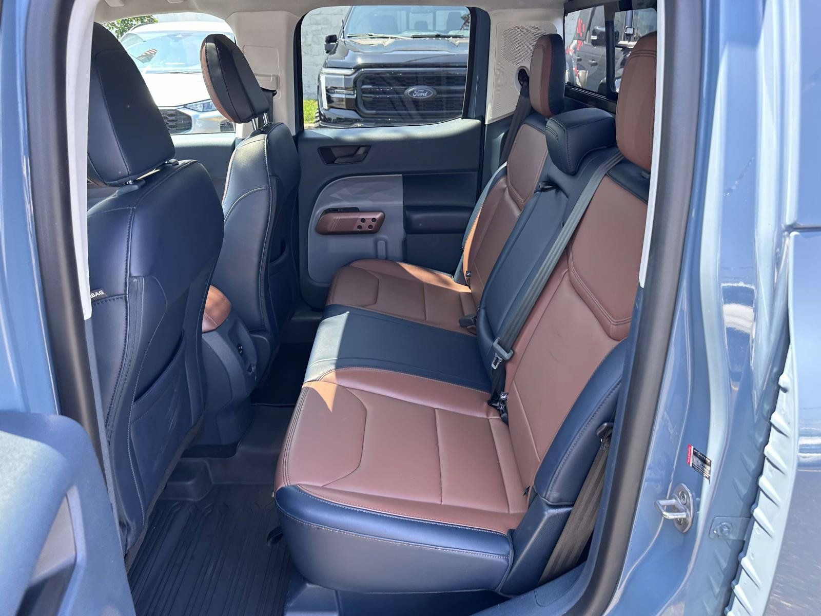 Used 2022 Ford Maverick Lariat FWD image 14