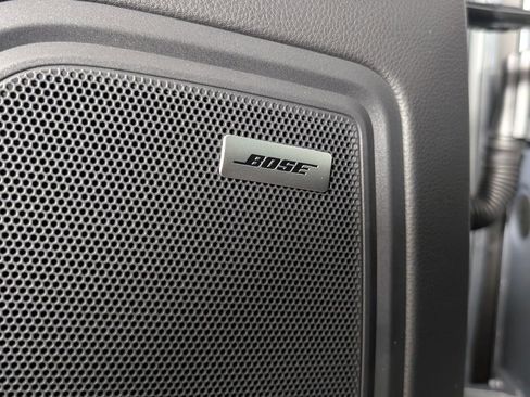 New 2026 Porsche Macan image 28