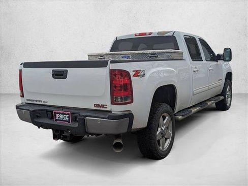 Used 2014 GMC Sierra 2500 SLT w/ SLT Convenience Package image 5