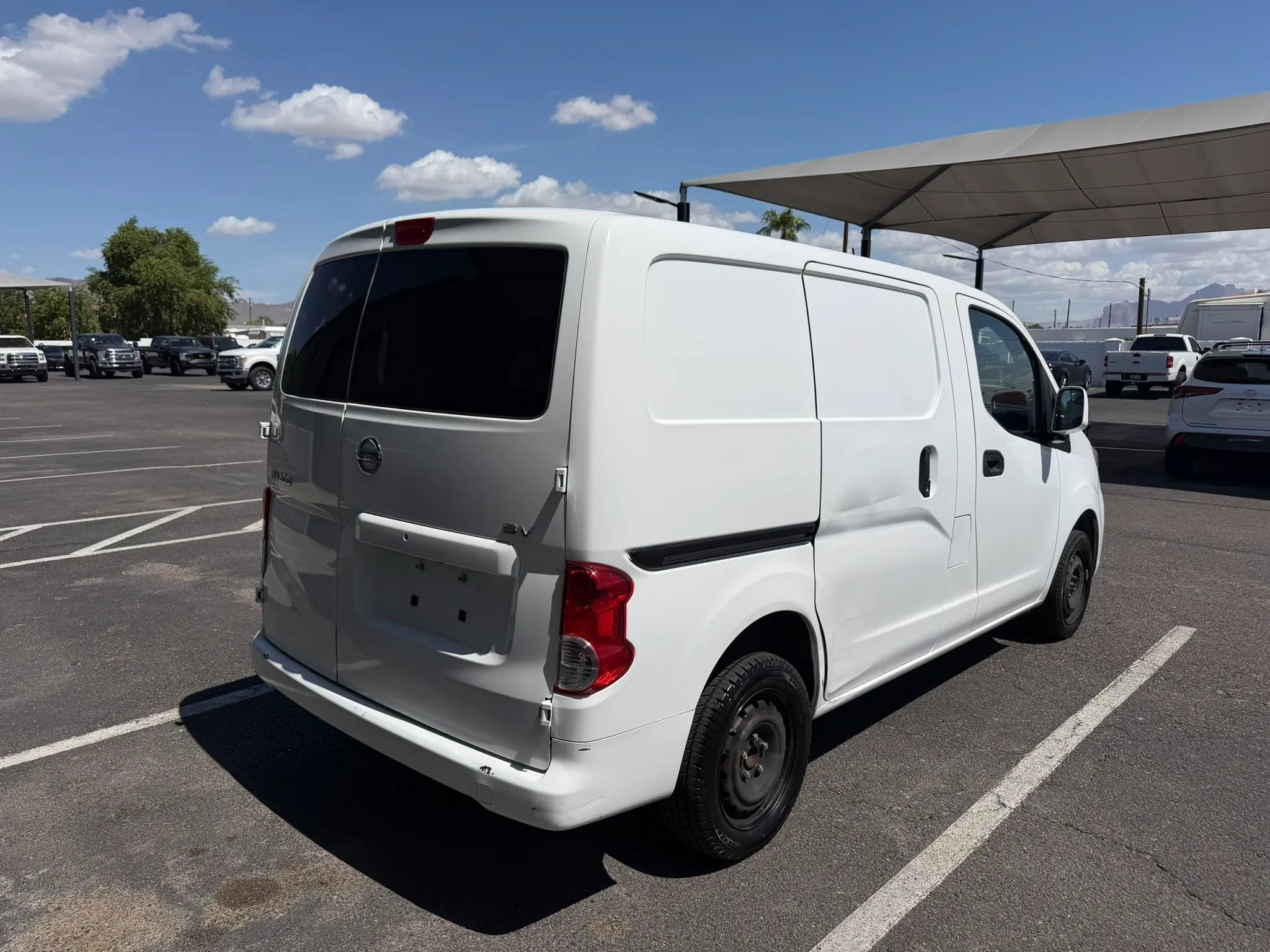Used 2020 Nissan NV200 SV w/ Back Door Glass Package FWD image 7