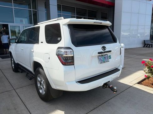 Certified 2023 Toyota 4Runner SR5 Premium w/ Moonroof Package AWD/4WD image 6