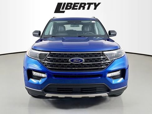 Certified 2022 Ford Explorer XLT w/ Equipment Group 202A image 2