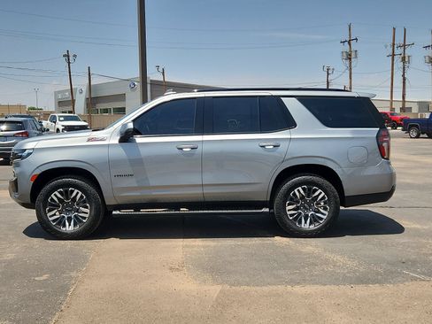 Used 2024 Chevrolet Tahoe Z71 w/ Luxury Package AWD/4WD image 2
