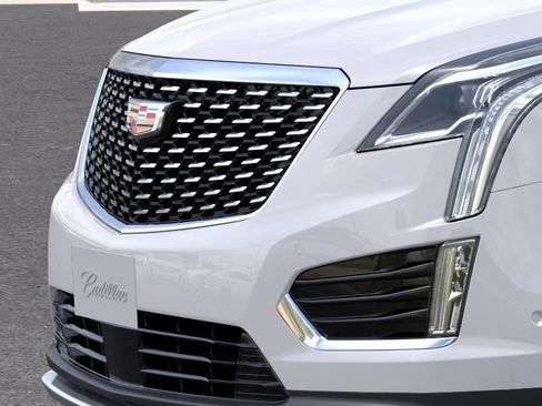 New 2026 Cadillac XT5 Premium Luxury w/ Driver Assist Package FWD image 13
