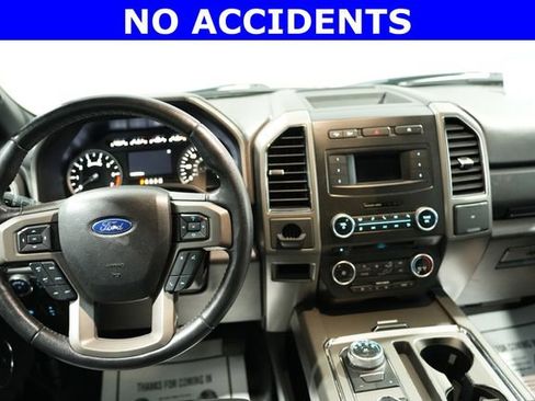 Used 2018 Ford Expedition XLT w/ Equipment Group 201A image 2