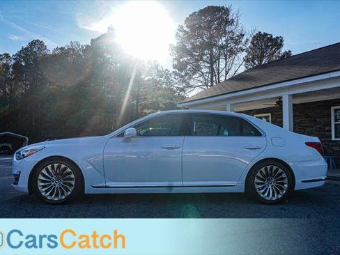 Used 2019 Genesis G90 5.0 Ultimate image 8