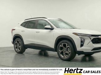 Used 2025 Chevrolet Trax LT w/ LT Convenience Package video 1