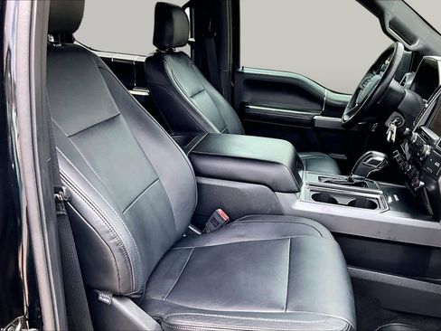 Used 2018 Ford F150 XLT w/ Equipment Group 302A Luxury AWD/4WD image 11